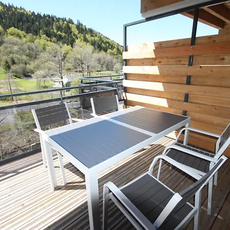 Montagne Avec Terrasse Et Parking - Fr-1-858-29 * Mont-Dore