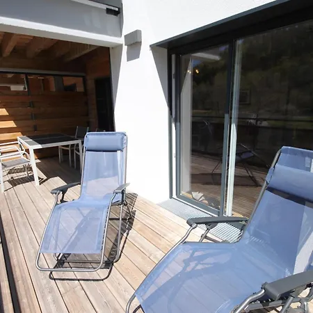 Apartament Montagne Avec Terrasse Et Parking - Fr-1-858-29