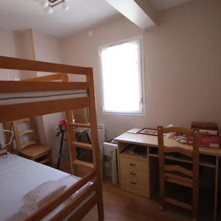 Montagne Avec Terrasse Et Parking - Fr-1-858-29 *