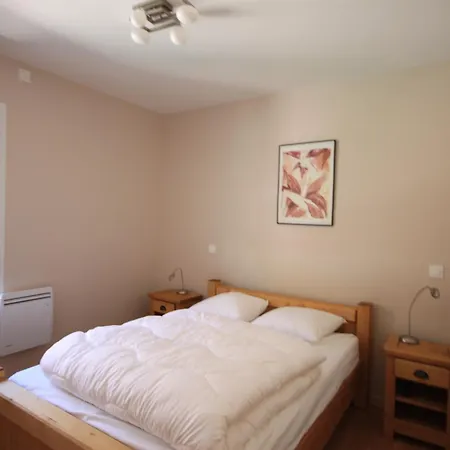 Apartament Montagne Avec Terrasse Et Parking - Fr-1-858-29 *